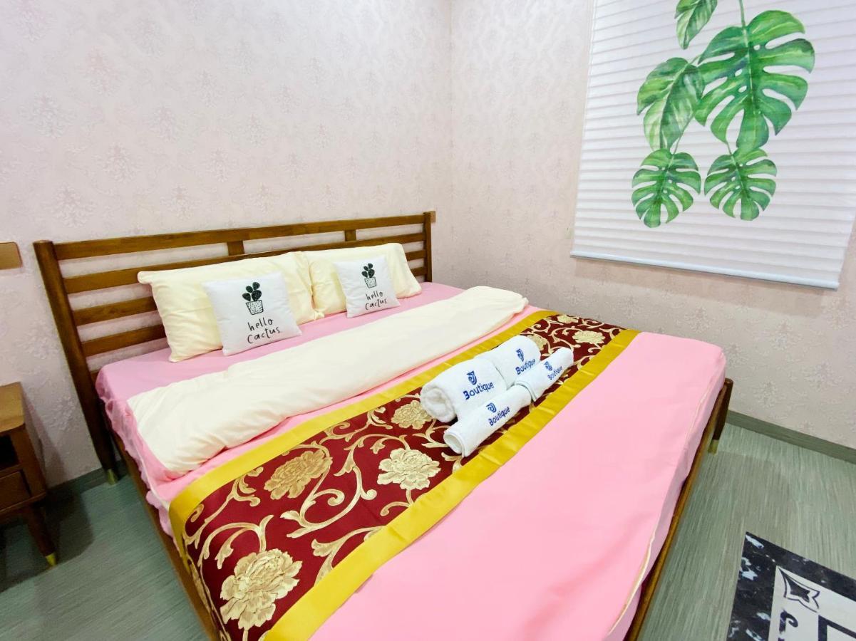 J Boutique Hotel 新张优惠 Muar Zewnętrze zdjęcie