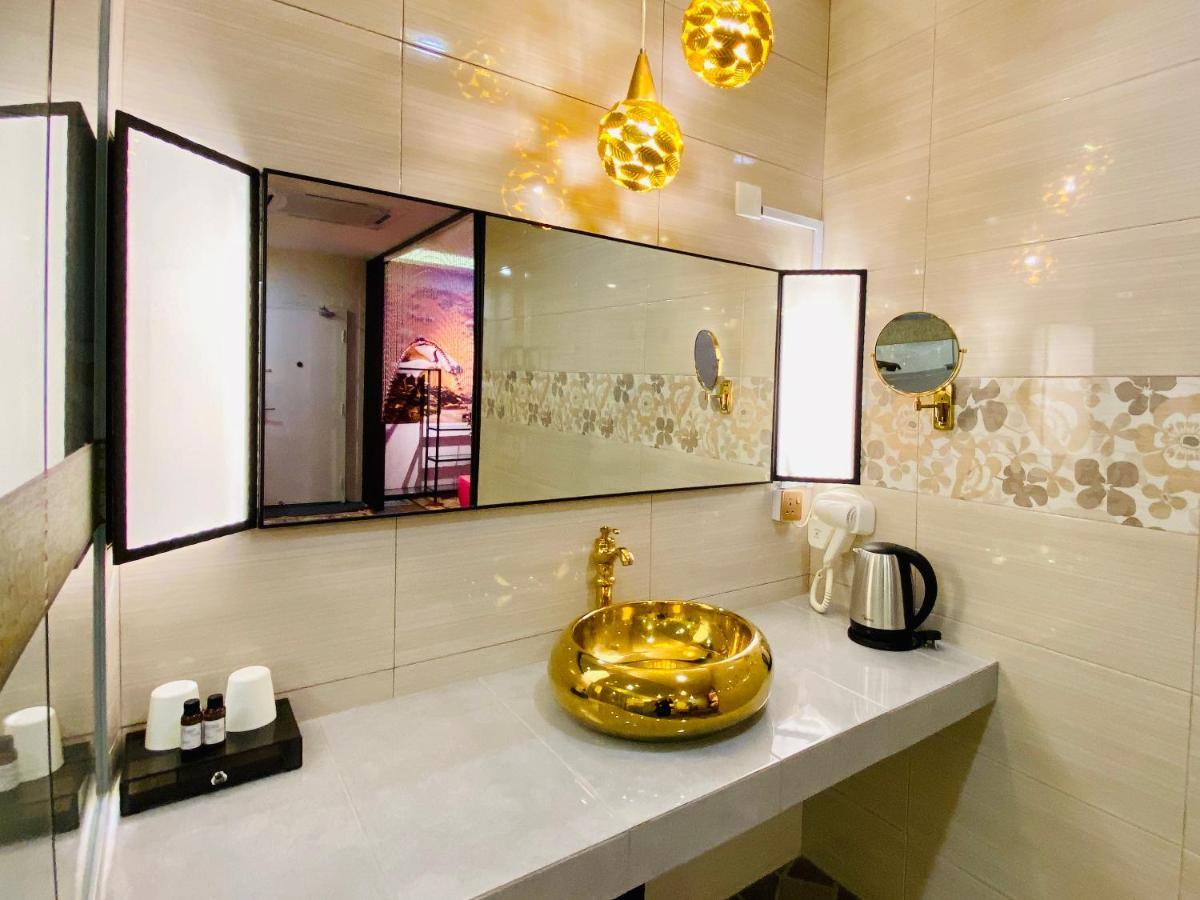 J Boutique Hotel 新张优惠 Muar Zewnętrze zdjęcie